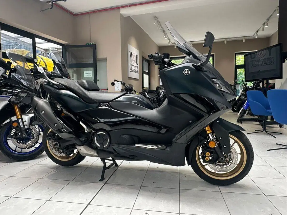 Yamaha T-Max 560 Tech Max (2022 - 24)