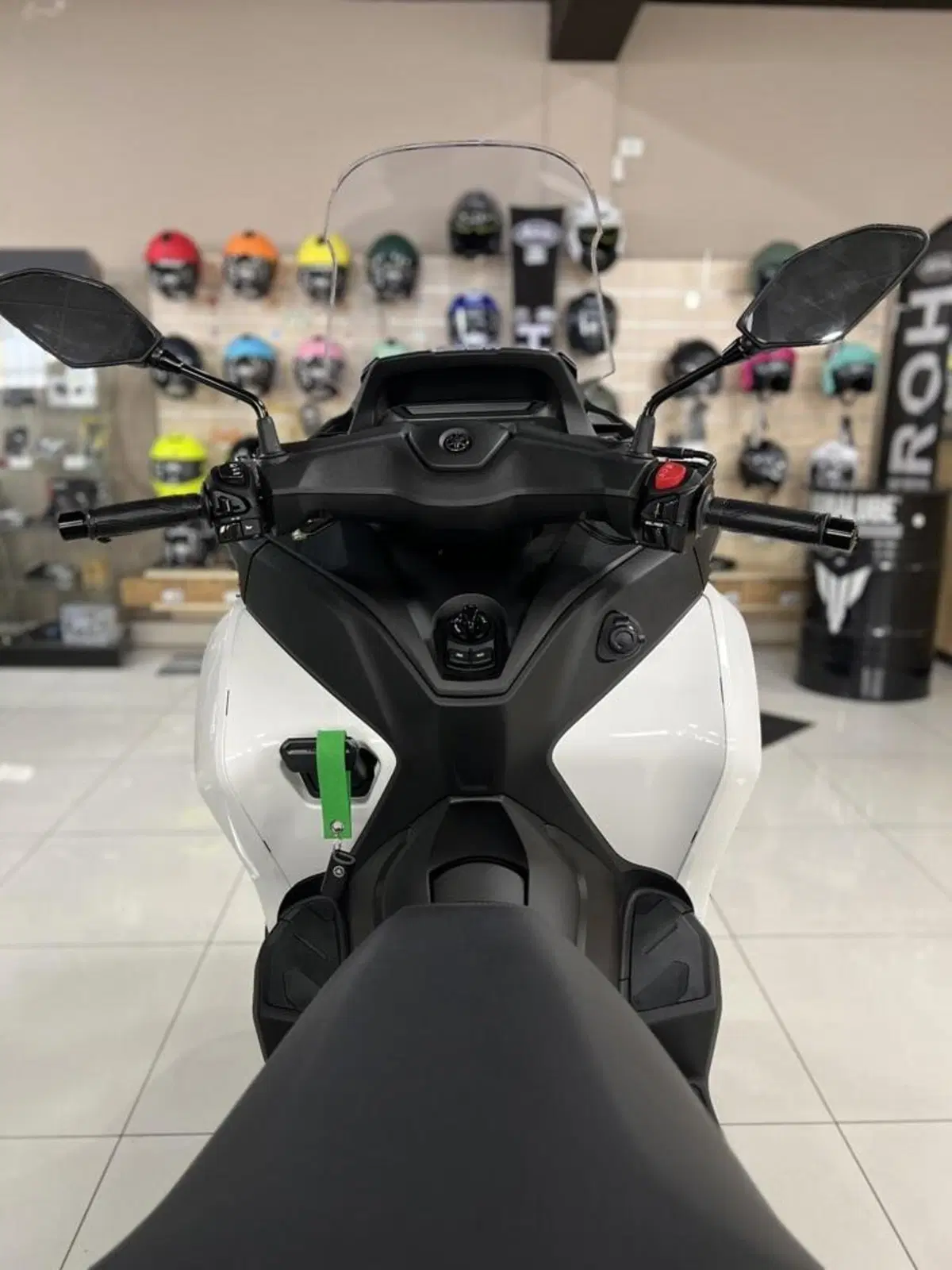 Yamaha Tricity 300 (2025 - 26) (5)
