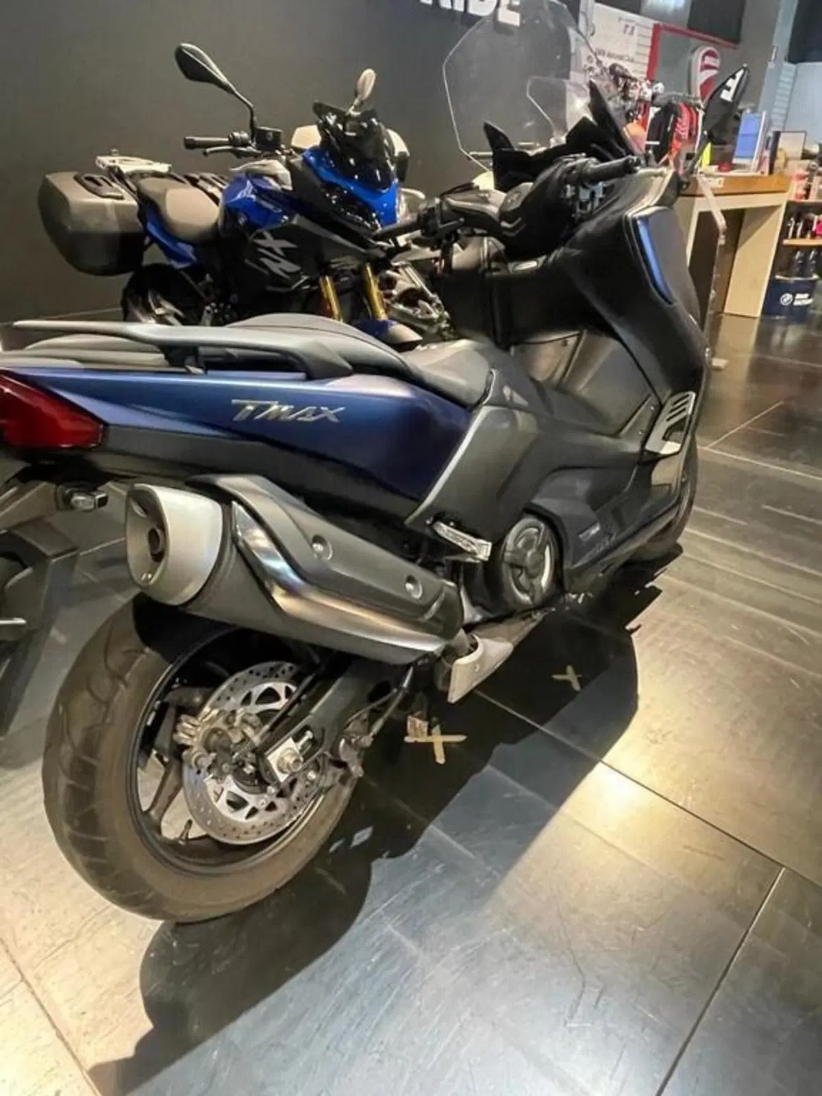 Yamaha T-Max 530 SX (2017 - 19) (11)