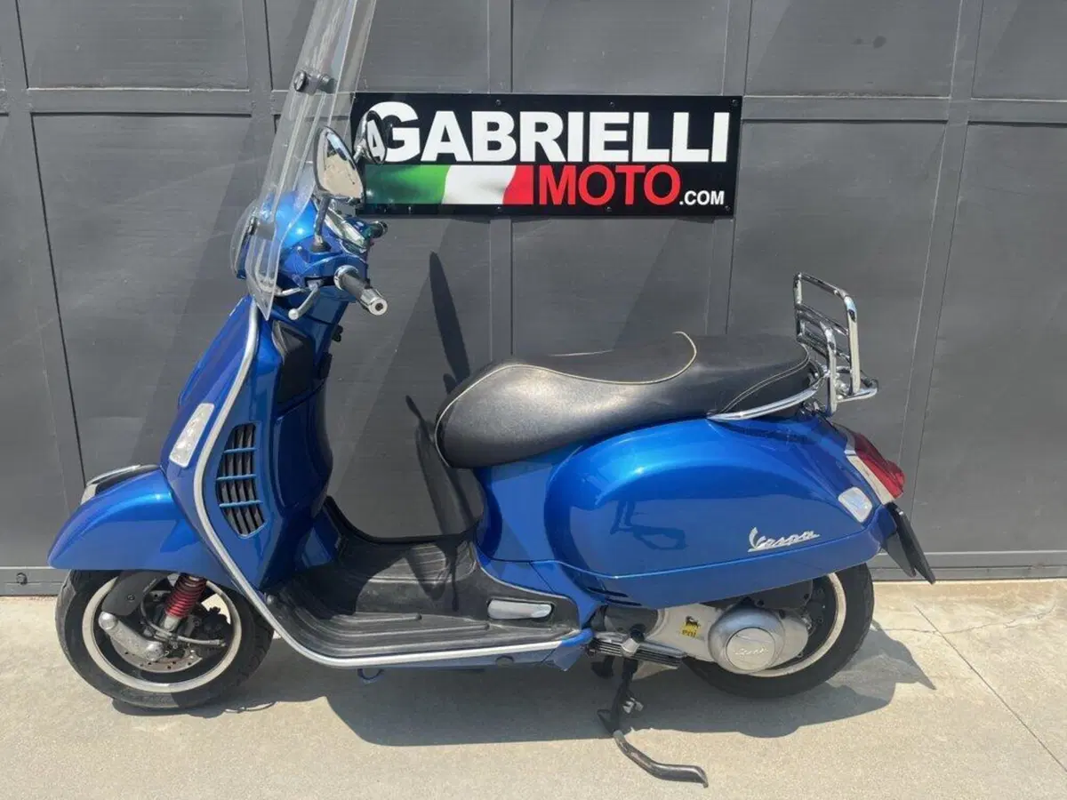 Vespa GTS 300 ABS (2014 - 16)