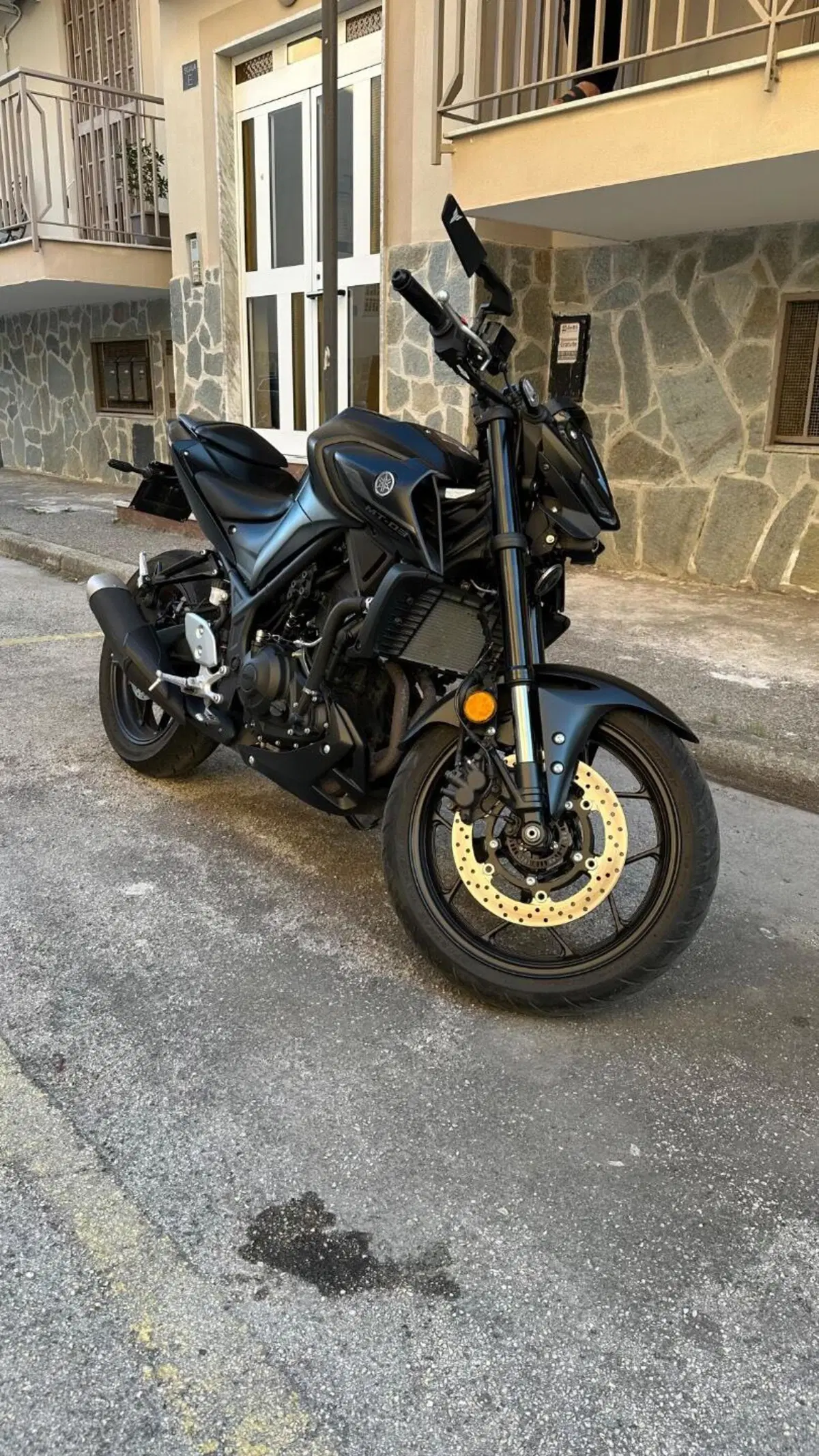 Yamaha MT-03 (2022 - 24) (2)