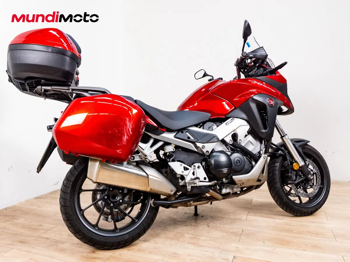 Honda VFR 800 (2002 - 05) (3)