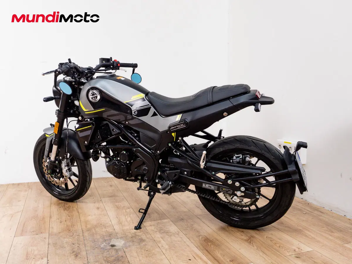 Benelli Leoncino 250 (2021 - 25) (7)