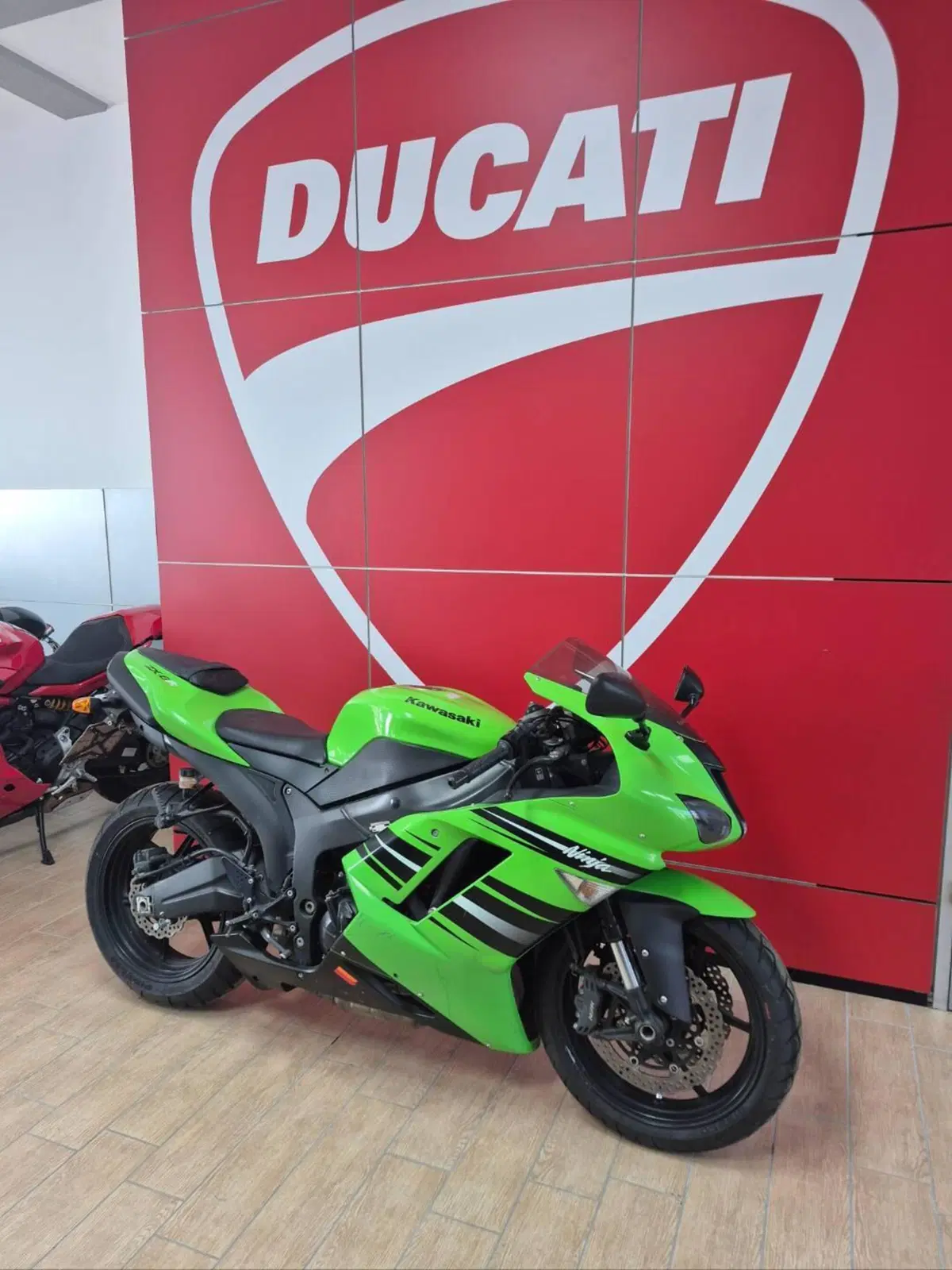 Kawasaki Ninja 600 ZX-6R (2009 - 16)