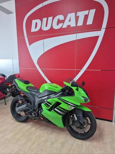 Kawasaki Ninja 600 ZX-6R (2009 - 16) usata