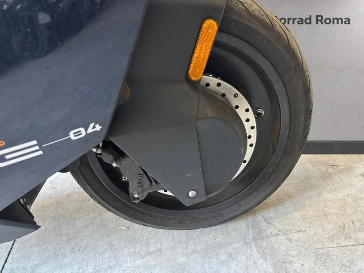 Bmw CE 04 (2021 - 25) (5)