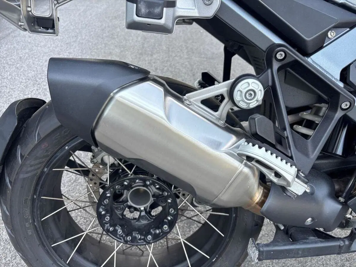 Bmw R 1300 GS Adventure Triple Black (2025 - 26) (10)