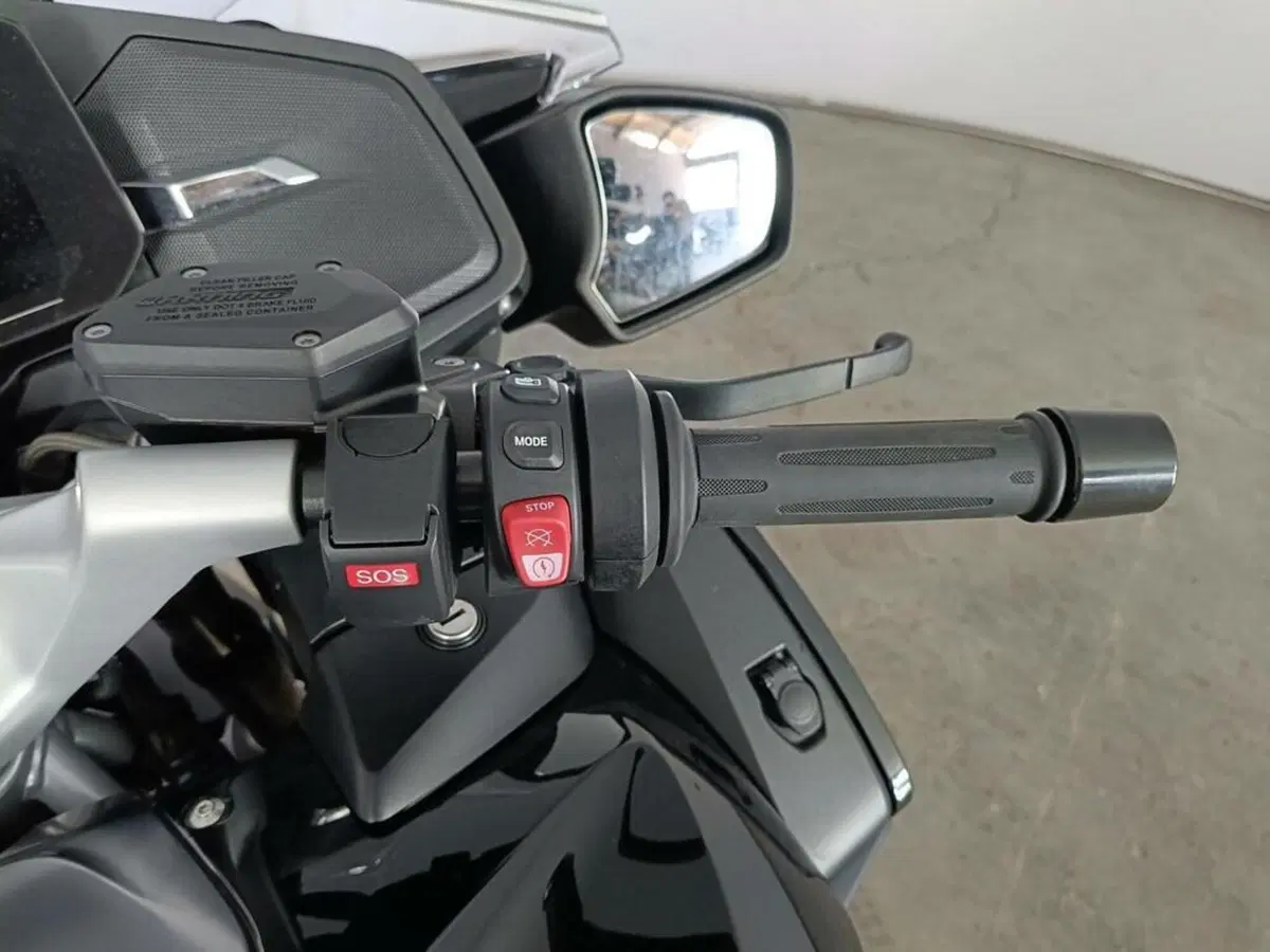 Bmw R 1250 RT (2021 - 25) (8)
