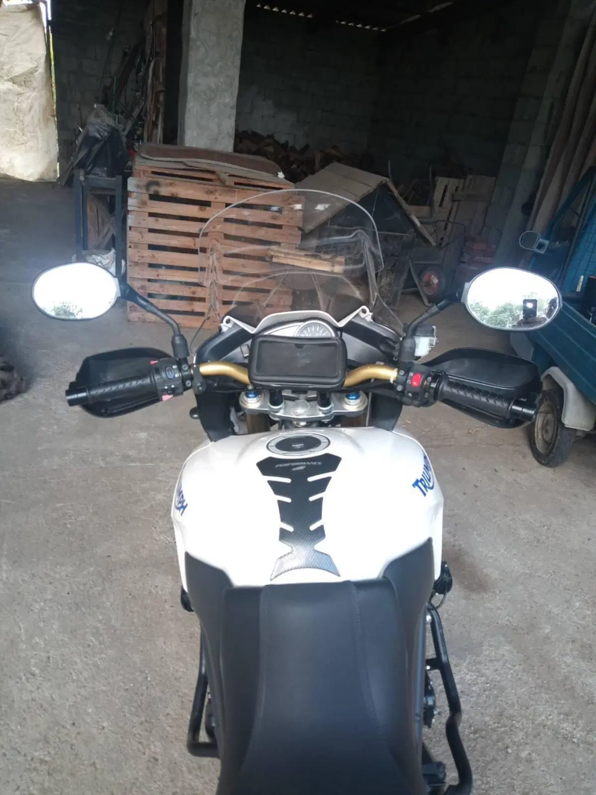 Triumph Tiger 1050 ABS (2006 - 12) (2)