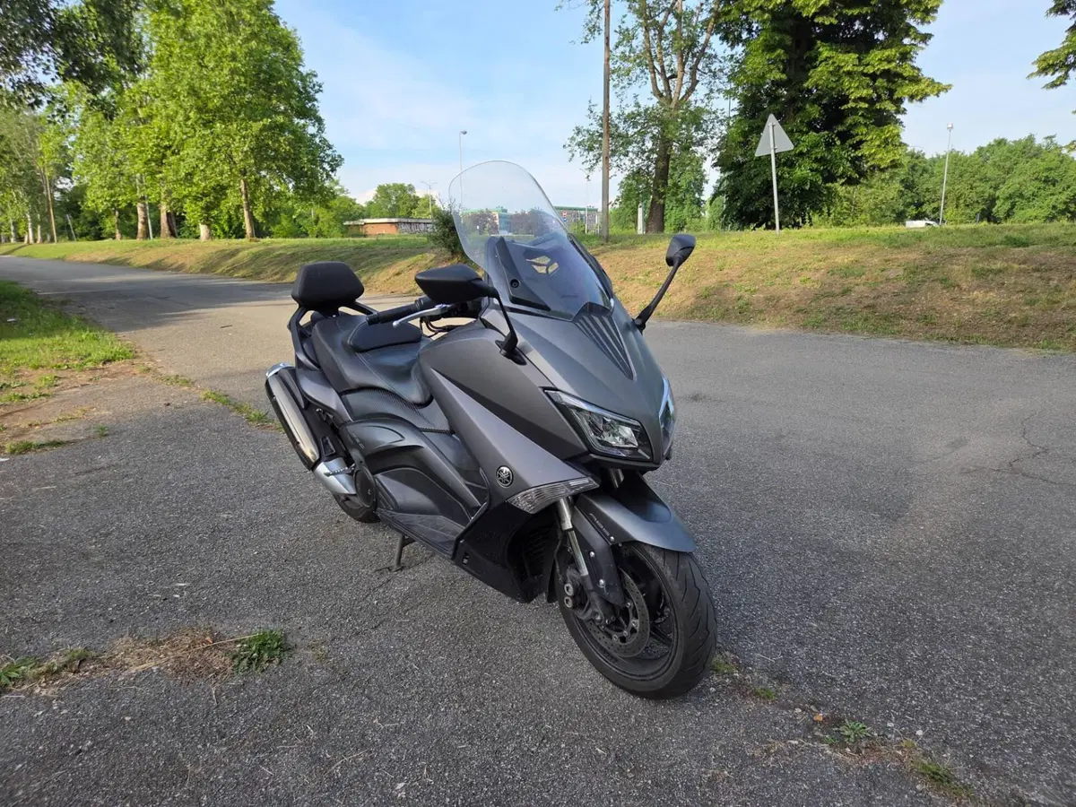 Yamaha T-Max 530 ABS (2015 - 17) (2)