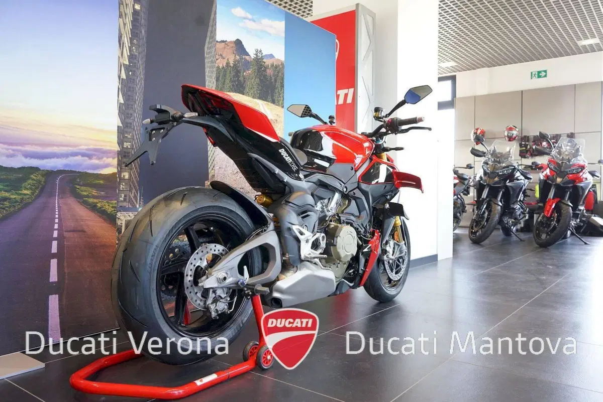 Ducati Streetfighter V4 S (2025 - 26) (7)