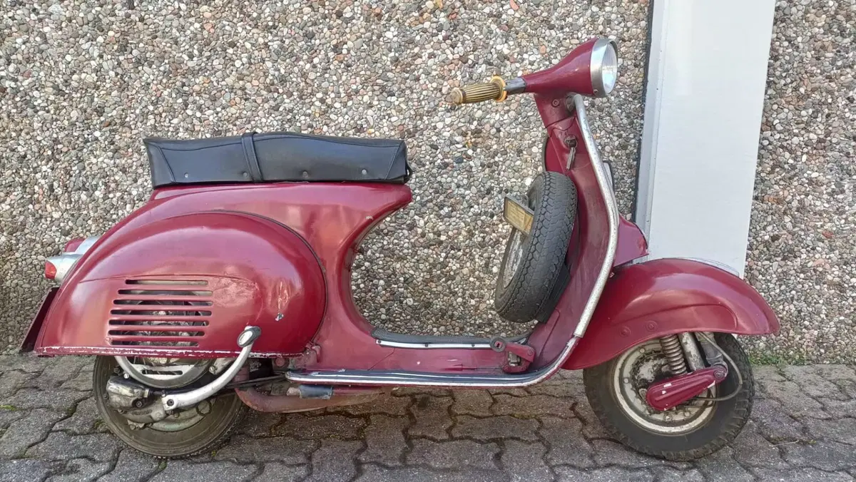 Piaggio Vespa VBB 150