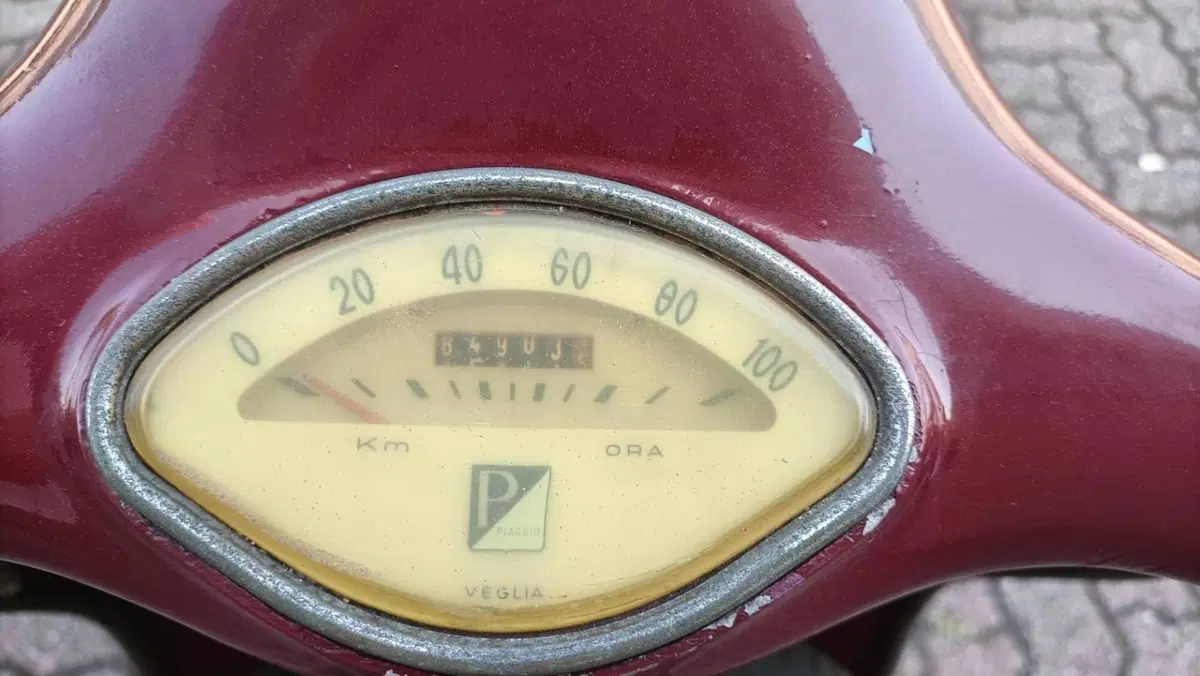 Piaggio Vespa VBB 150 (5)