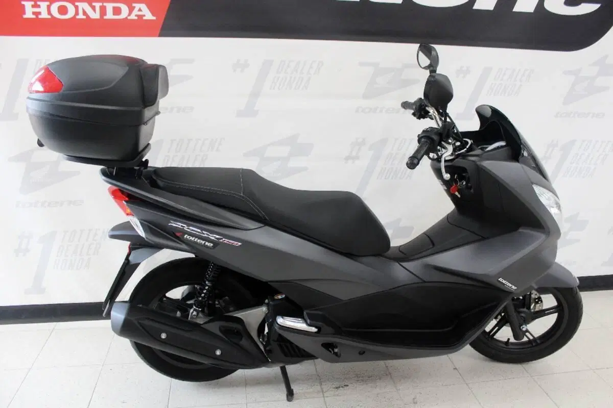 Honda PCX 150 (2014 - 17) (2)