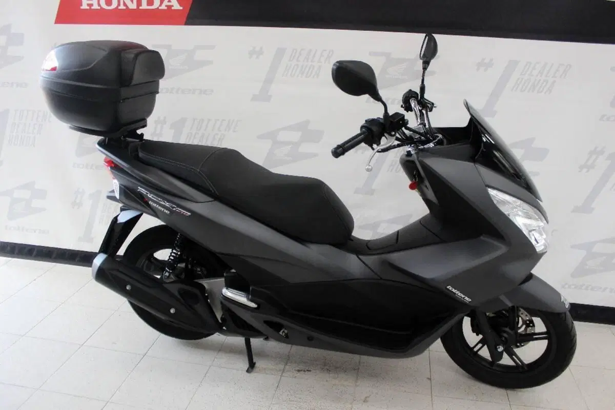 Honda PCX 150 (2014 - 17) (3)