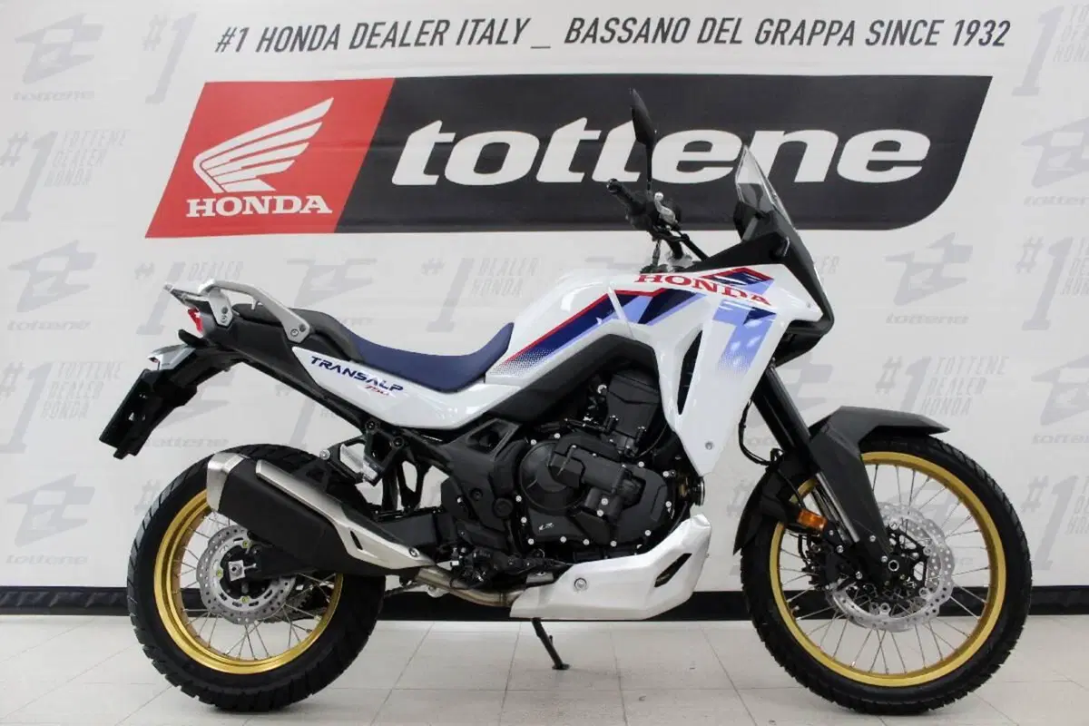 Honda Transalp XL750 (2026)