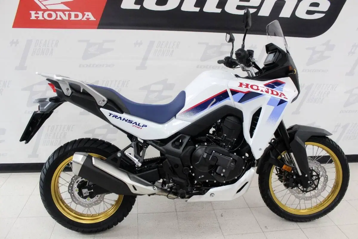 Honda Transalp XL750 (2026) (2)