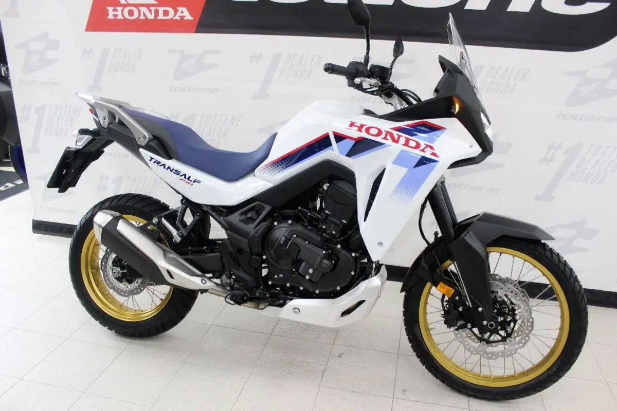 Honda Transalp XL750 (2026) (3)