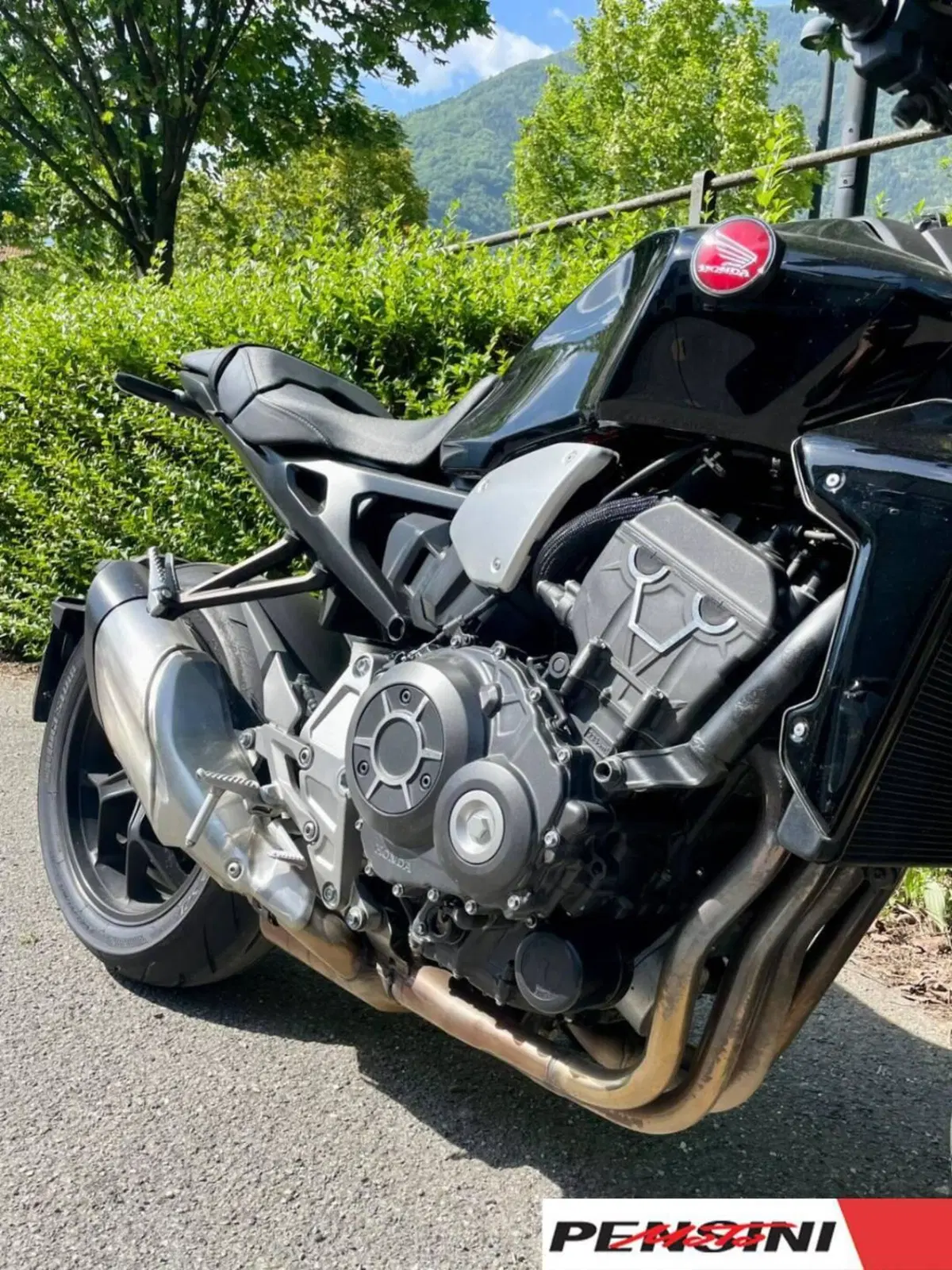 Honda CB 1000 R (2021 - 25) (6)
