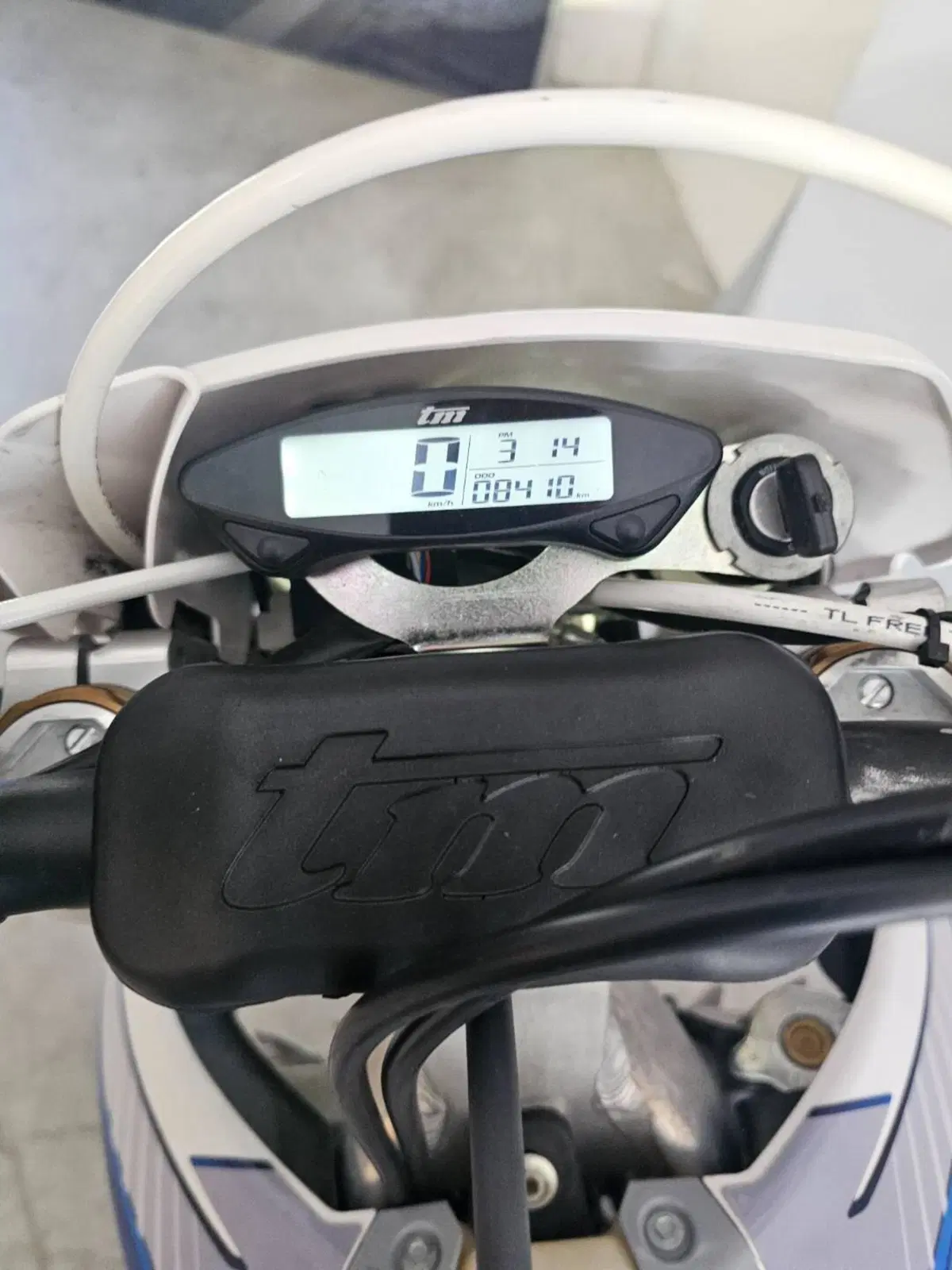 Tm Moto EN 125 Fi 2t (2021 - 22) (4)