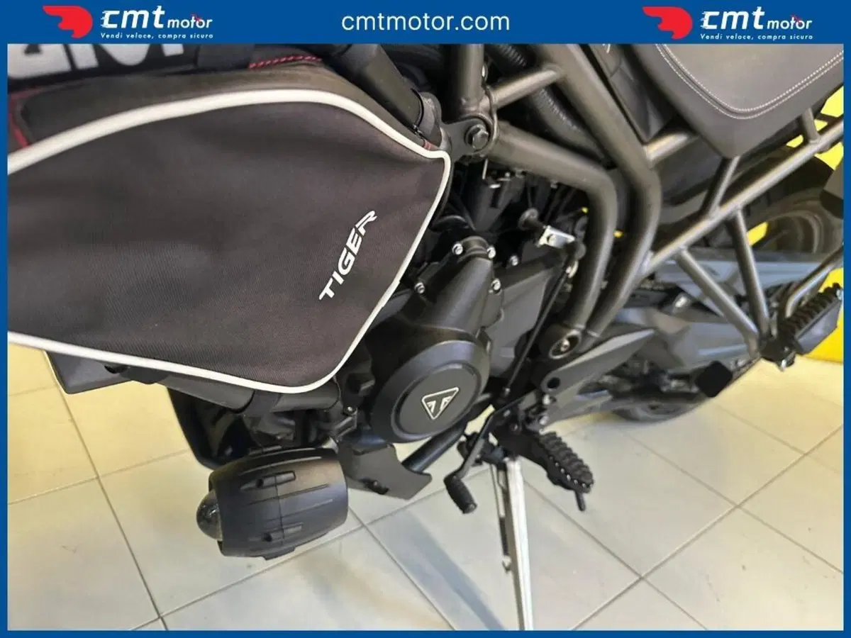 Triumph Tiger 800 XRx (2015 - 17) (13)