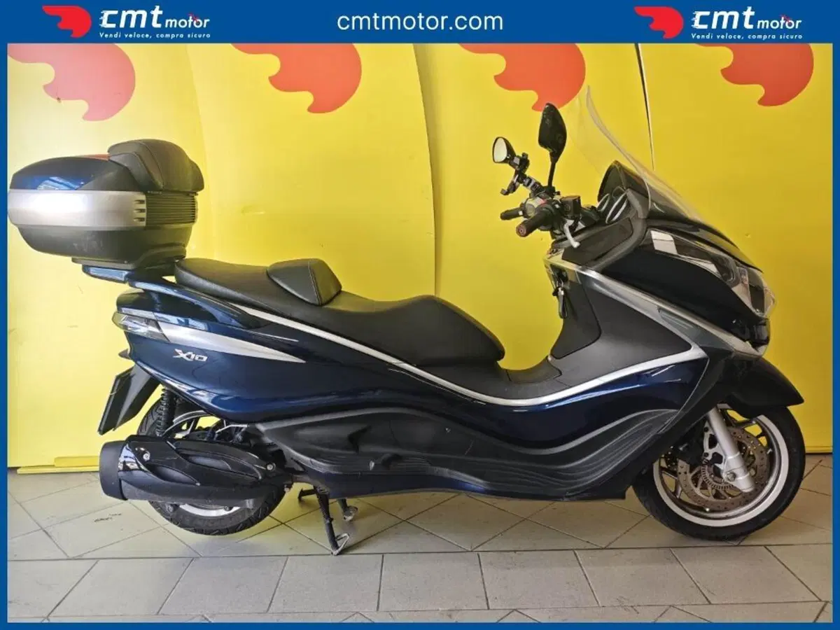 Piaggio X10 350 ie Executive (2011 - 17)