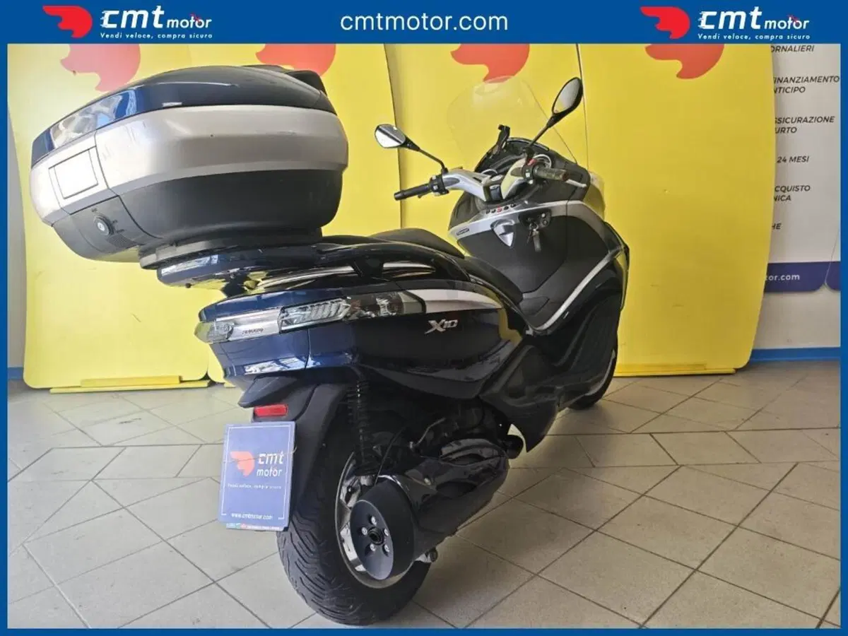 Piaggio X10 350 ie Executive (2011 - 17) (4)