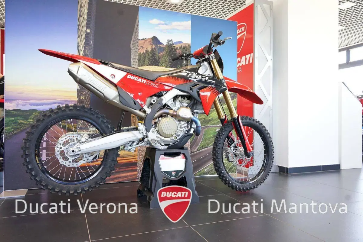 Ducati Desmo450 MX Factory (2026) (5)