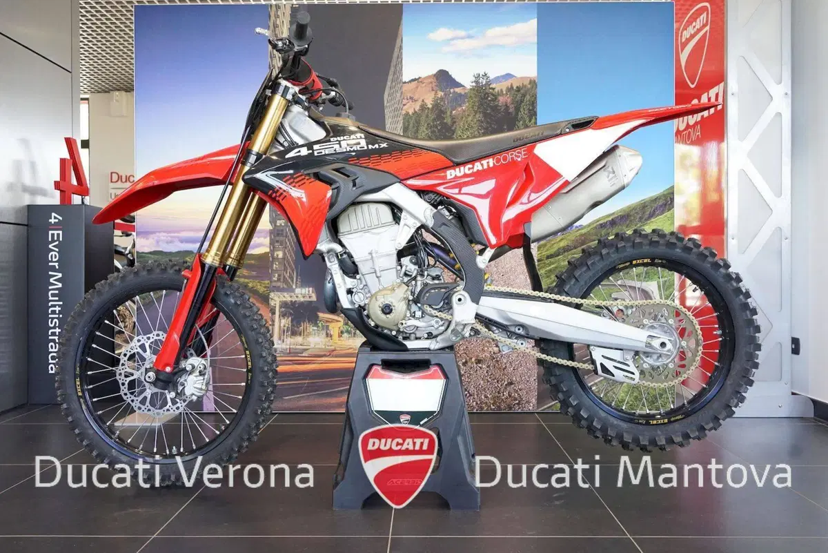 Ducati Desmo450 MX Factory (2026) (8)