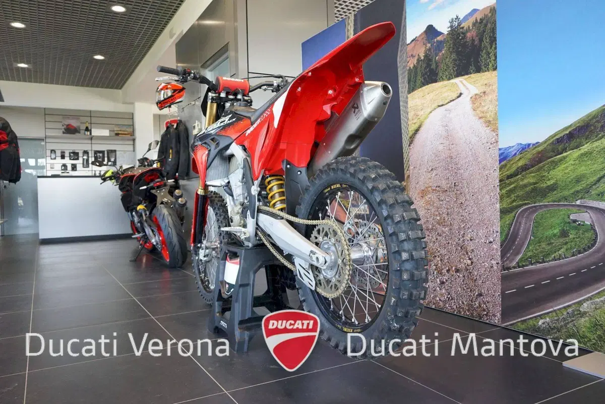Ducati Desmo450 MX Factory (2026) (11)