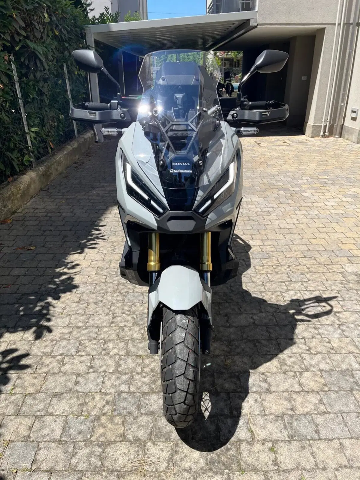 Honda X-ADV 750 DCT (2021 - 24) (2)