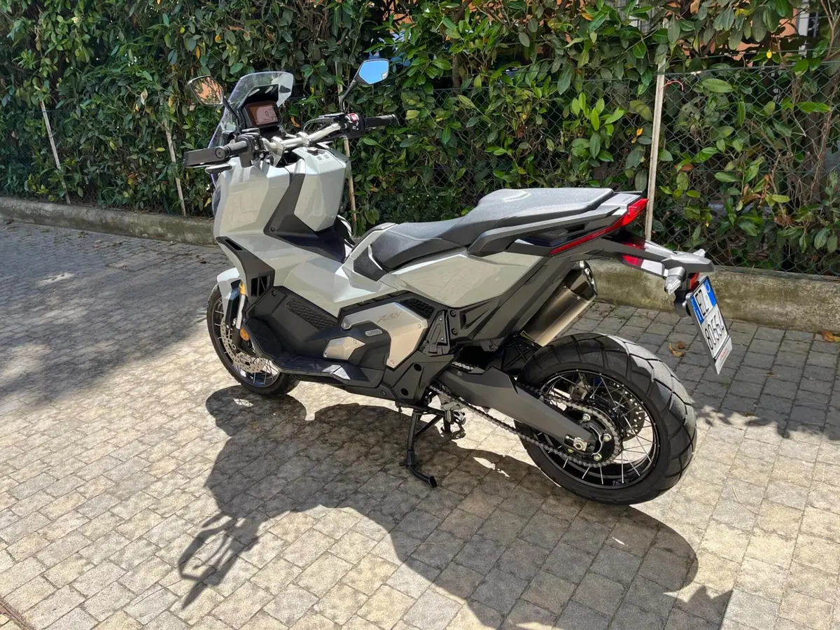 Honda X-ADV 750 DCT (2021 - 24) (3)