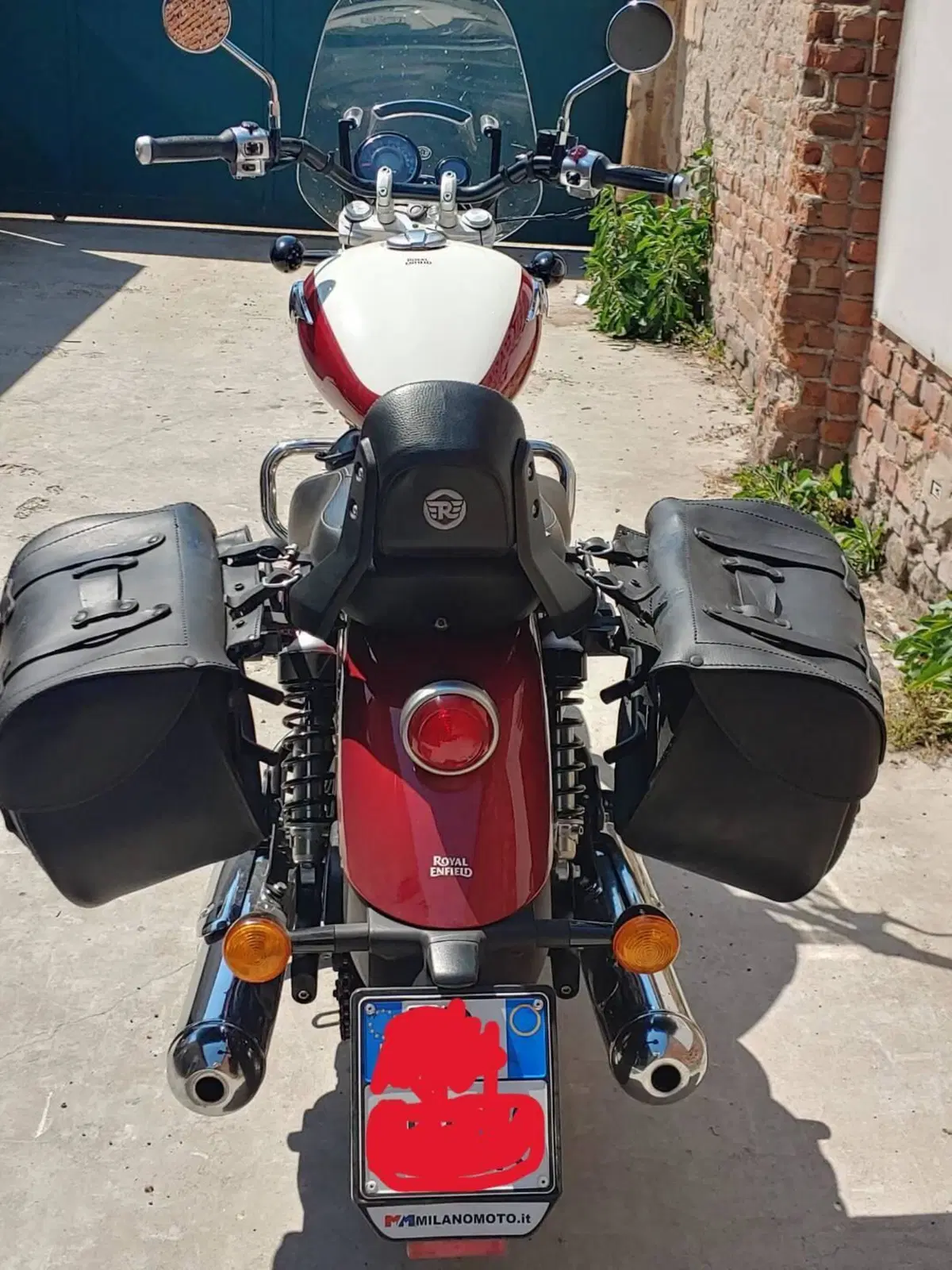 Royal Enfield Super Meteor 650 (2023 - 26) (2)