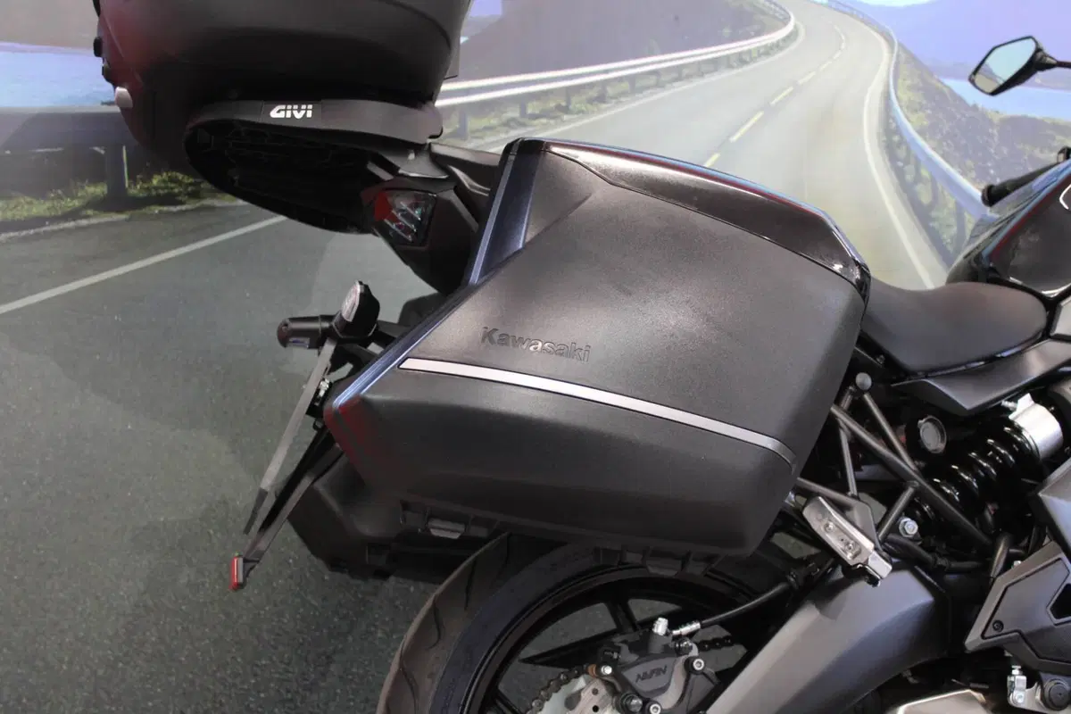 Kawasaki Versys 650 Tourer (2022 - 24) (15)