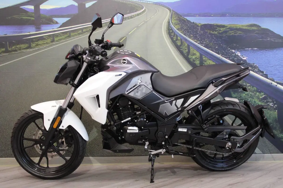 Sym SymNH 125 Xcion (2021 - 25) (6)