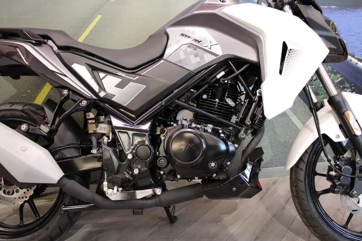 Sym SymNH 125 Xcion (2021 - 25) (13)