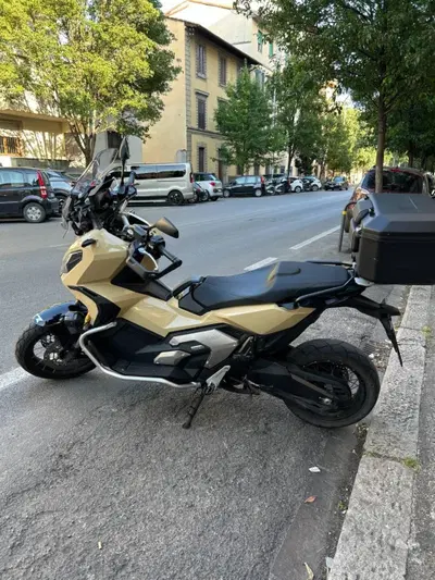 Honda X-ADV 750 DCT (2021 - 24) usata