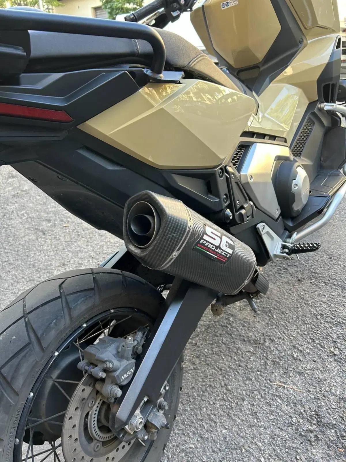Honda X-ADV 750 DCT (2021 - 24) (9)