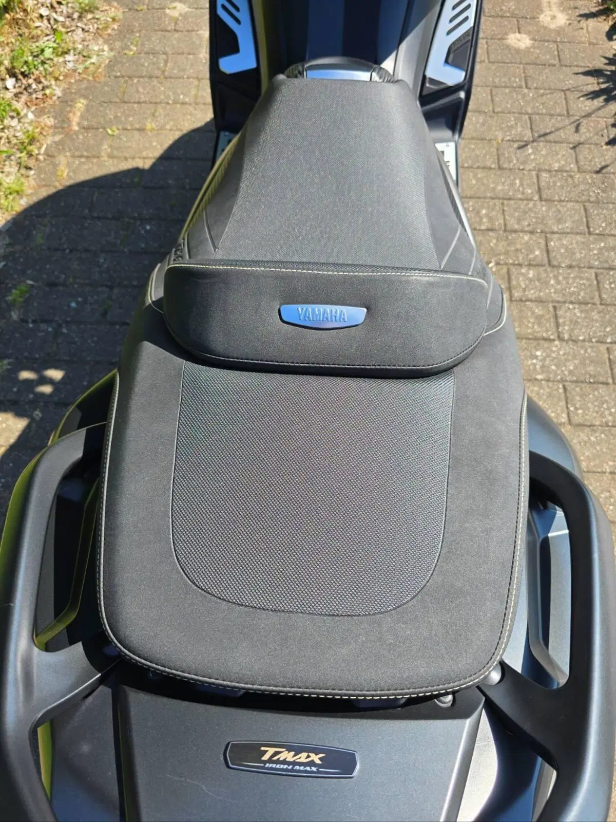 Yamaha T-Max 530 Iron Max ABS (2014 - 17) (8)
