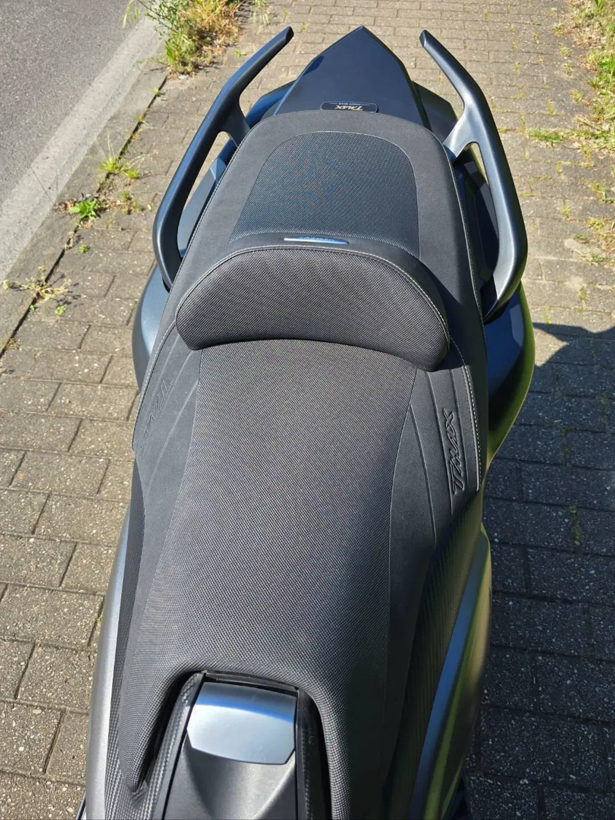 Yamaha T-Max 530 Iron Max ABS (2014 - 17) (13)