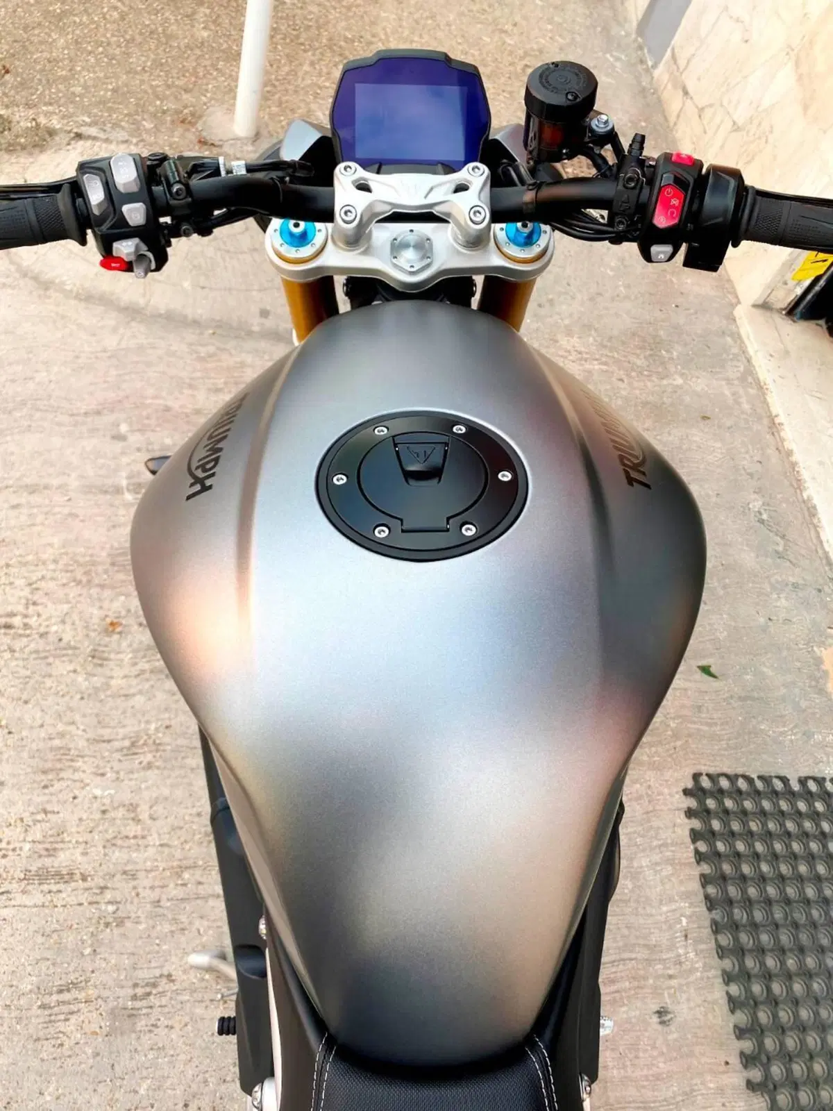 Triumph Speed Triple 1200 RS (2021 - 24) (9)