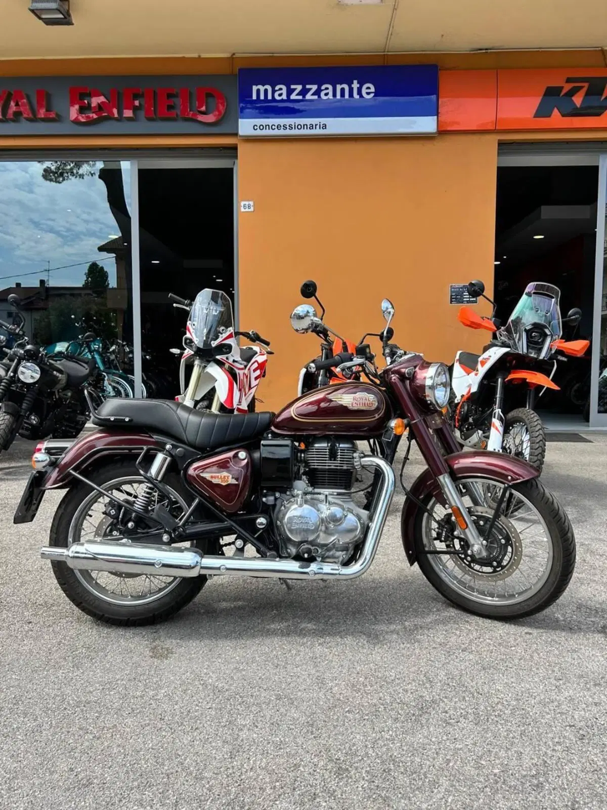 Royal Enfield Bullet 350 (2024 - 26)