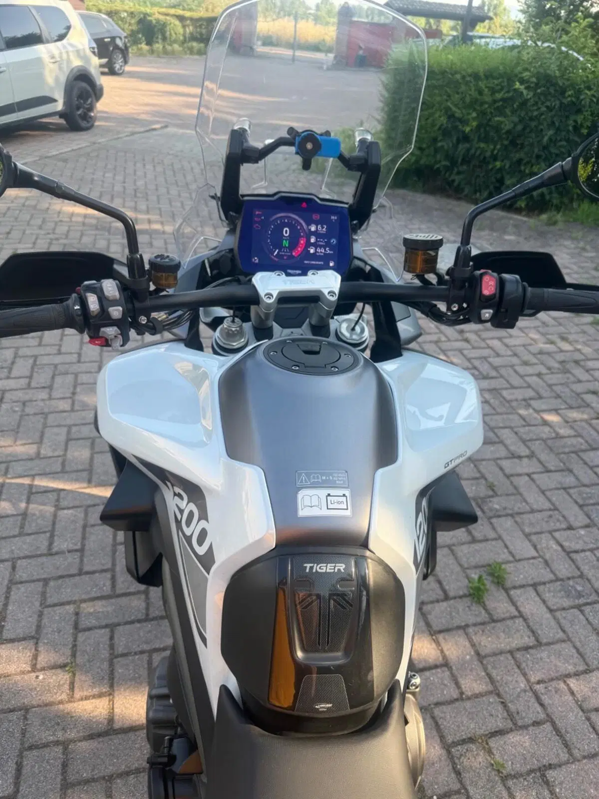 Triumph Tiger 1200 GT Pro (2024 - 26) (9)