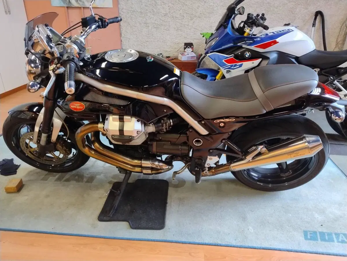 Moto Guzzi Griso 1100 (2005 - 11) (2)