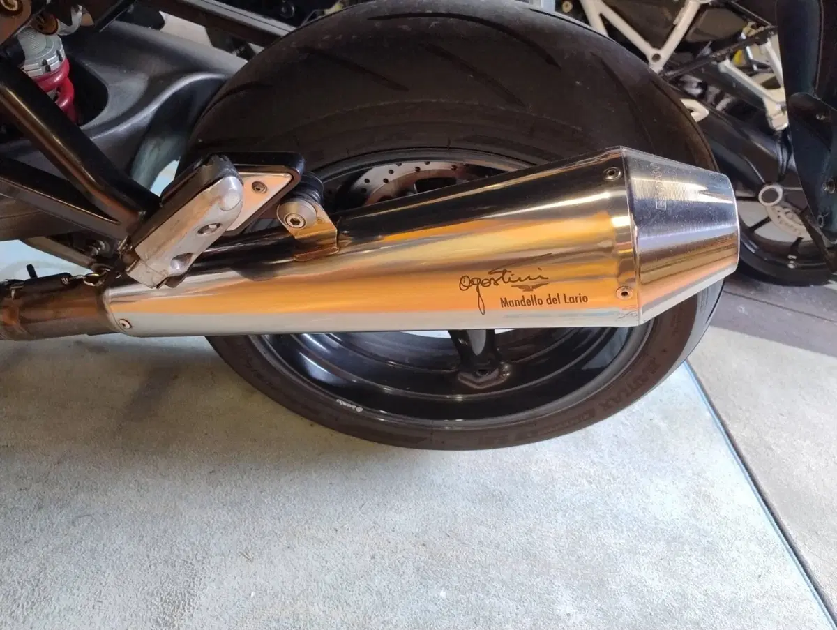 Moto Guzzi Griso 1100 (2005 - 11) (6)