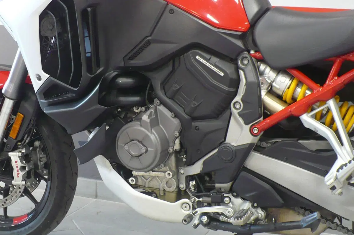 Ducati Multistrada V4 S (2021 - 24) (10)