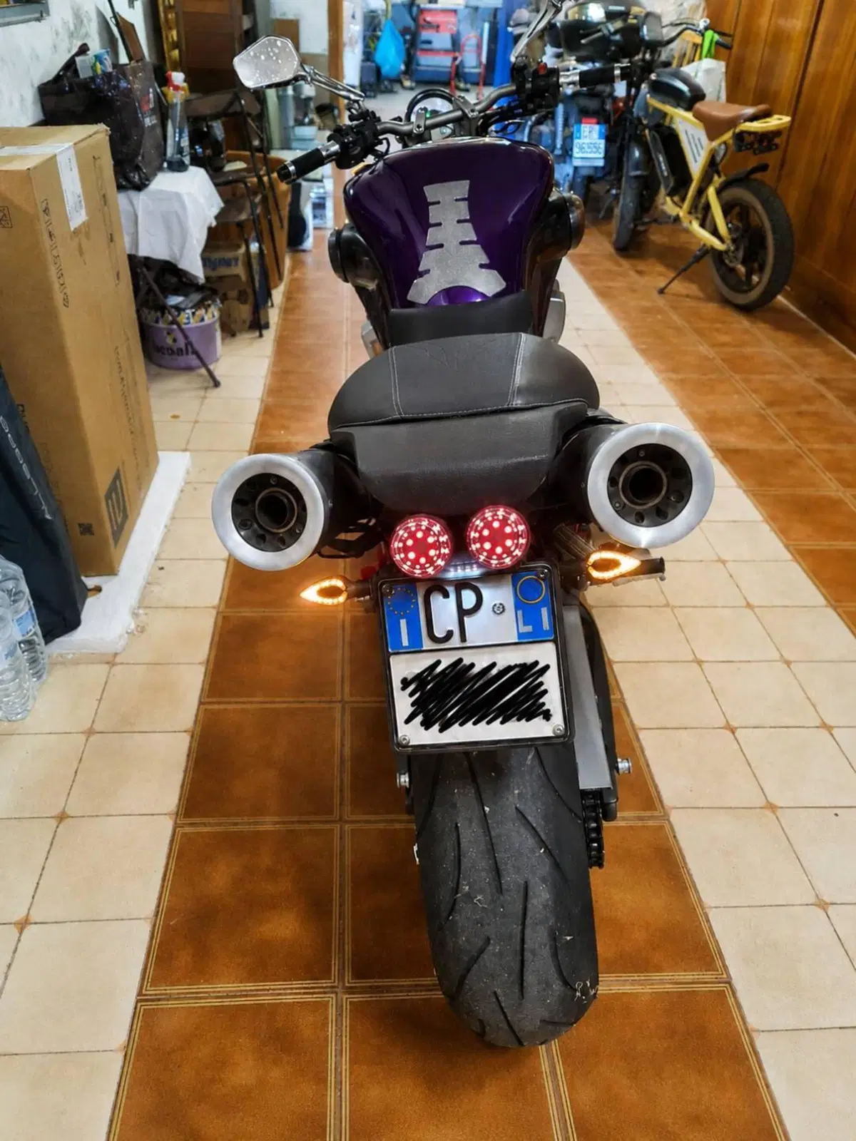 Yamaha MT-01 (2005- 11) (3)