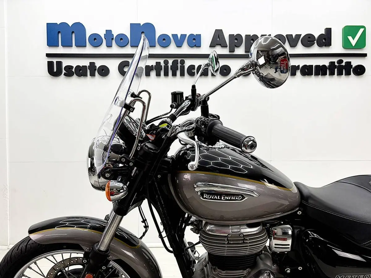 Royal Enfield Meteor 350 (2021 - 26) (14)