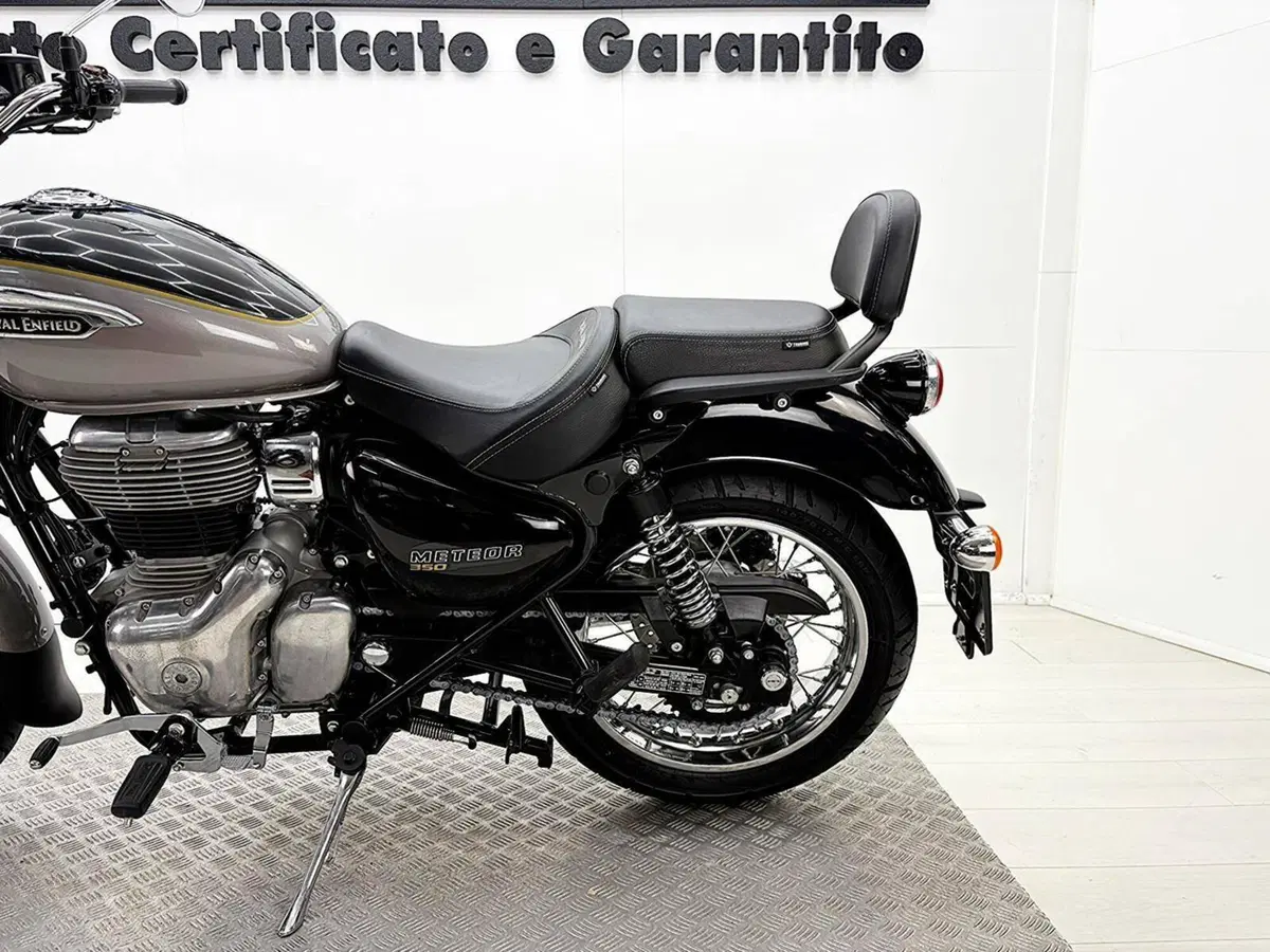 Royal Enfield Meteor 350 (2021 - 26) (16)