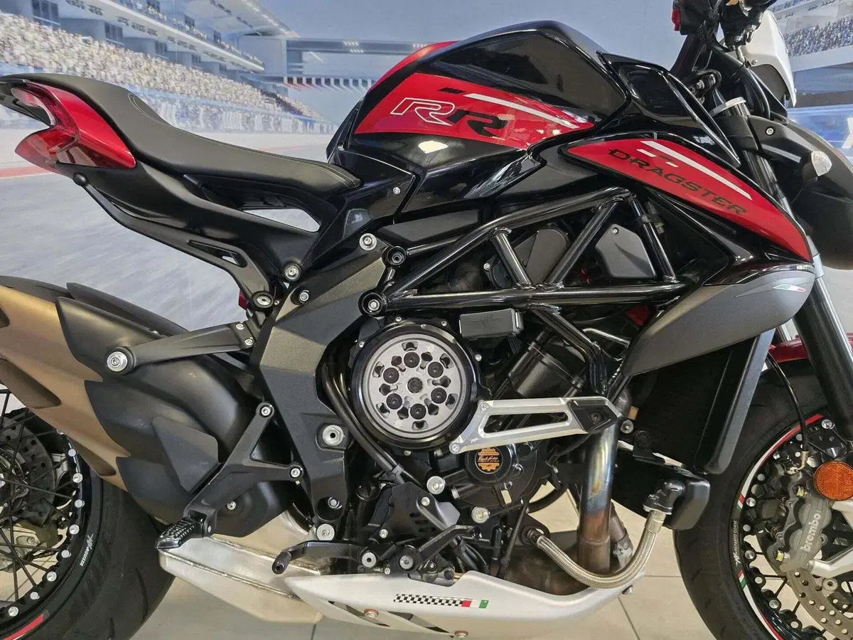 MV Agusta Dragster 800 RR SCS (2021 - 25) (17)